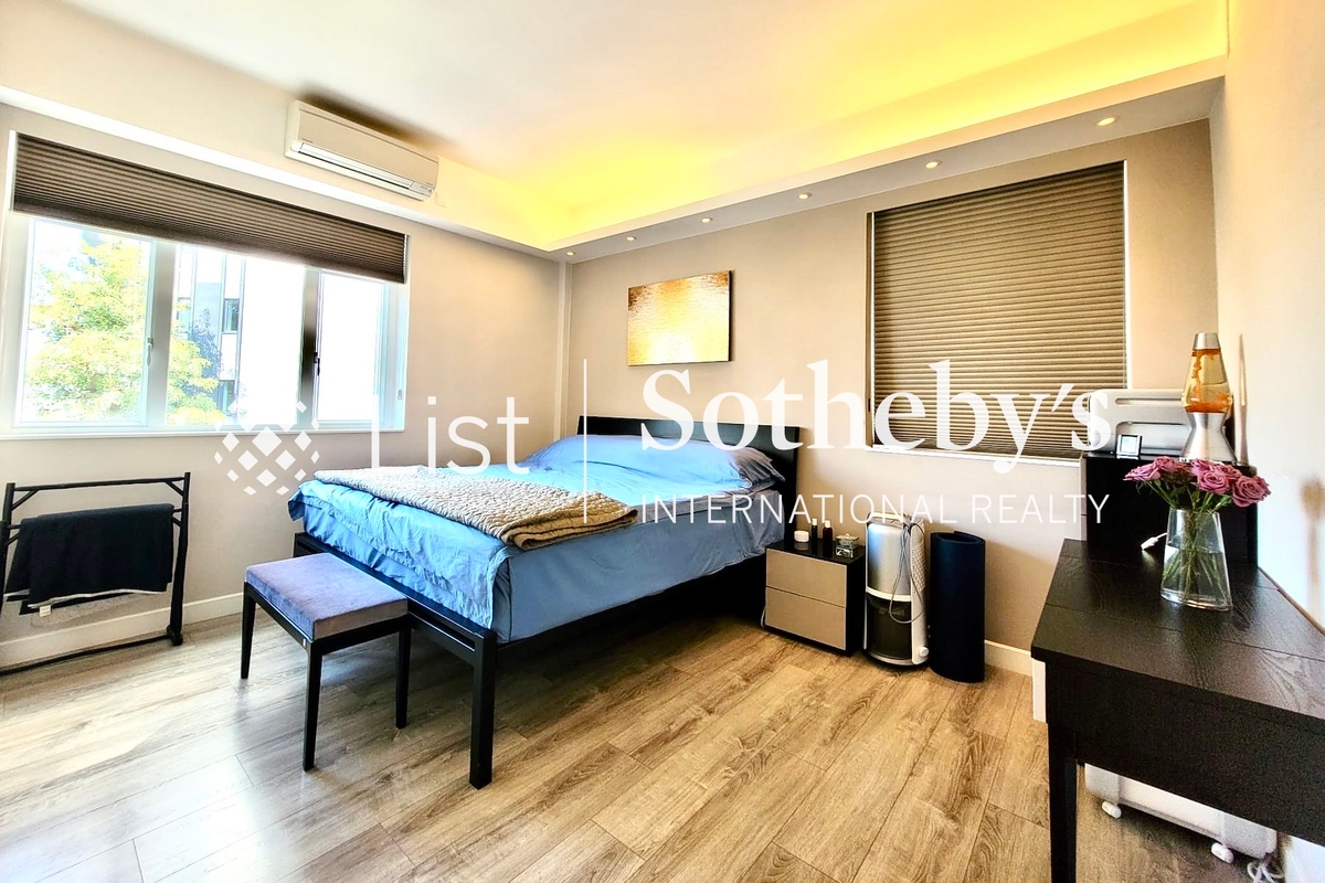 No. 18-22 Crown Terrace 冠冕臺18-22號 | Master Bedroom