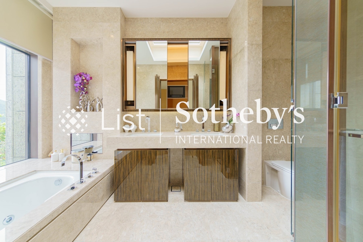 Shouson Peak Shouson Peak | Master Bathroom