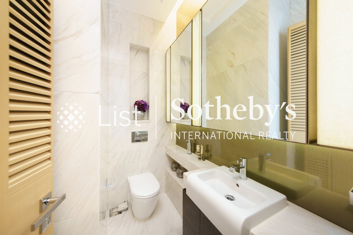 Shouson Peak Shouson Peak | Fourth En-suite Bathroom