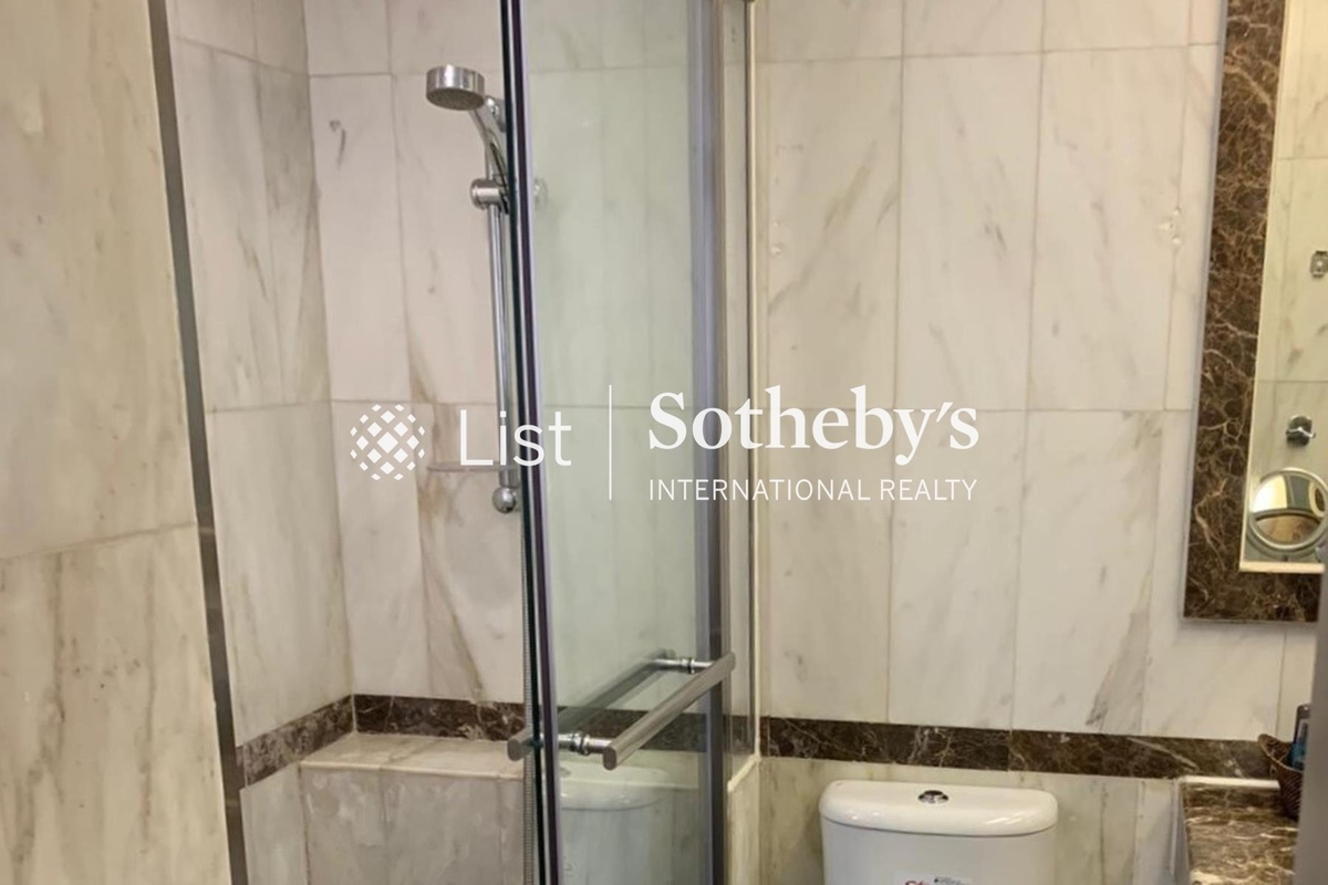 Scenecliff 承德山莊 | Master Bathroom