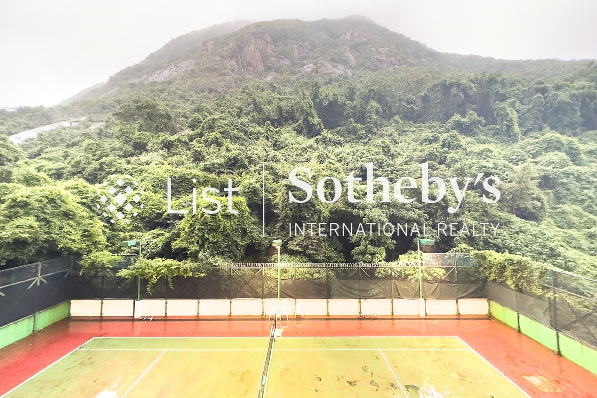 Scenecliff 承德山莊 | View from Living and Dining Room