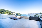 La Casa Bella 翠湖別墅 | First Private Terrace off Living and Dining Room
