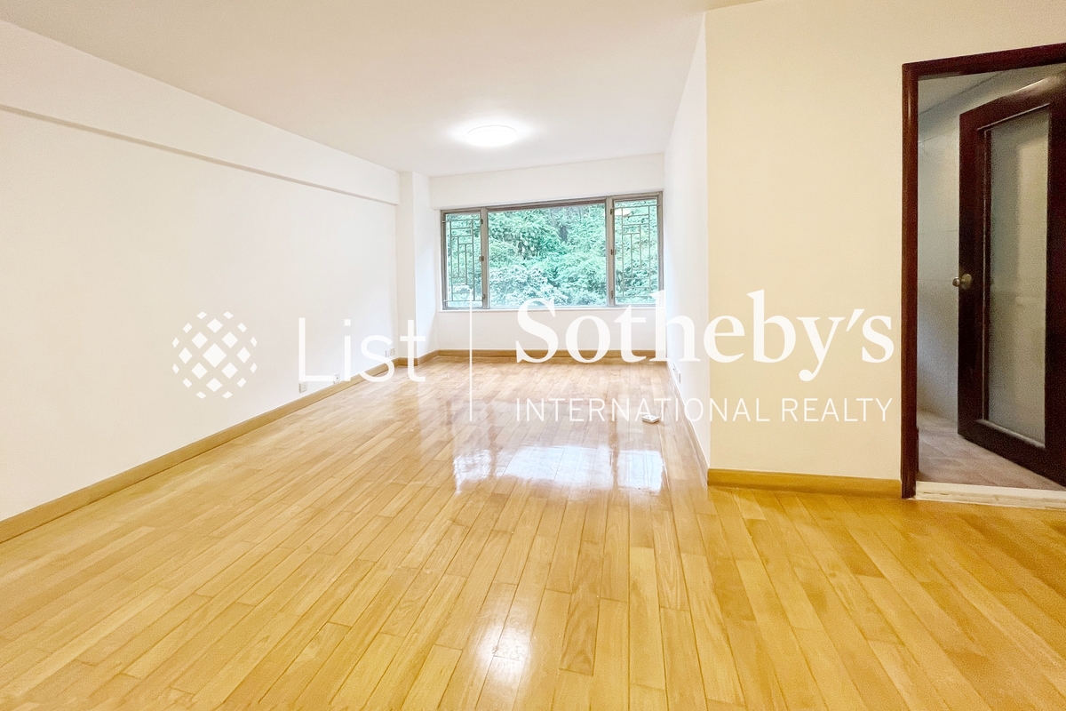 Grandview Tower 慧景臺 | Living and Dining Room