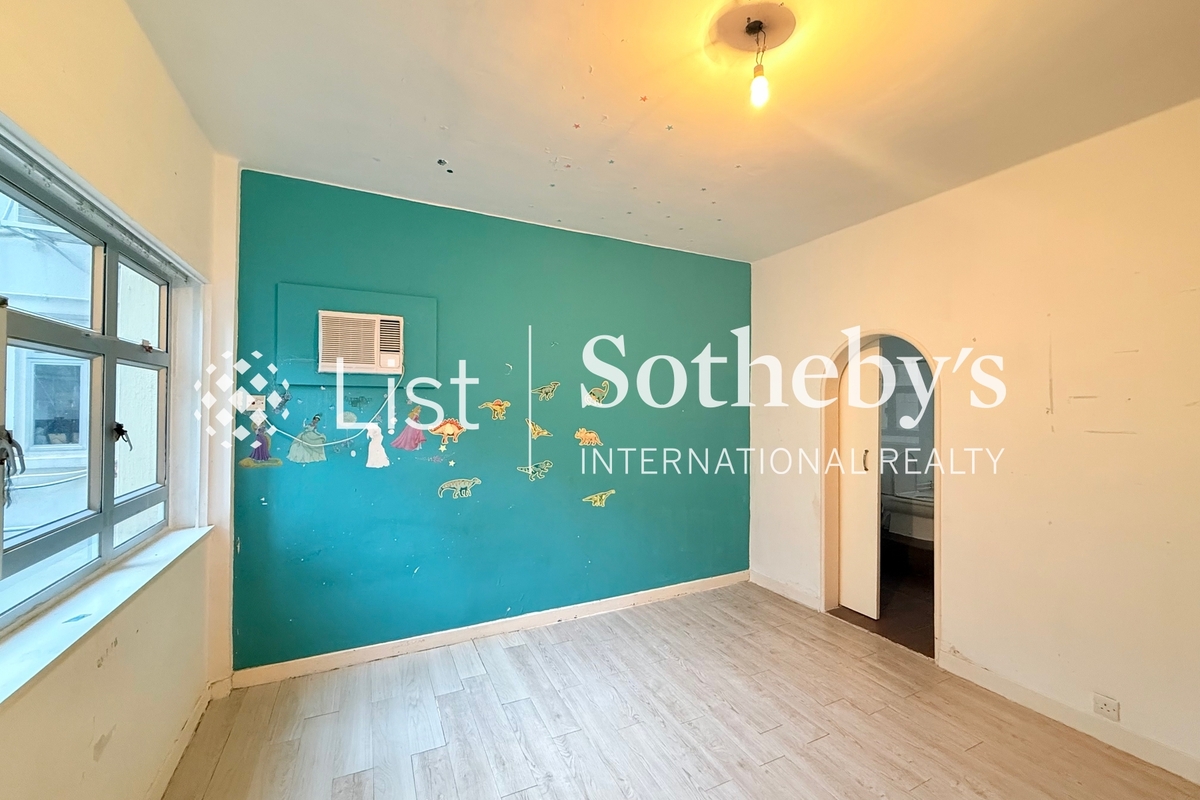 Emerald Court 翡翠樓 | Second En-suite Bedroom