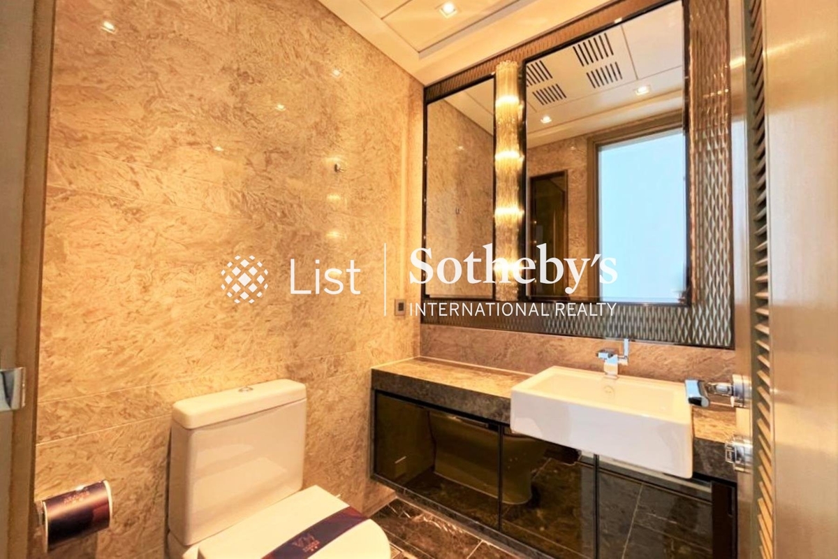 Victoria Harbour 海璇 | Guest Bathroom