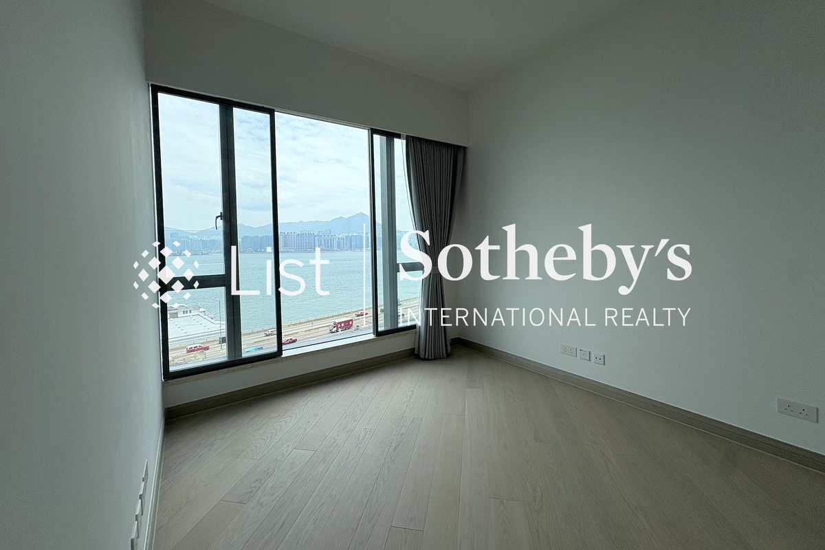 Victoria Harbour 海璇 | Master Bedroom