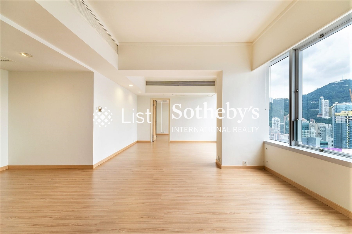 Convention Plaza Apartments 会展中心 会景阁 | Living and Dining Room