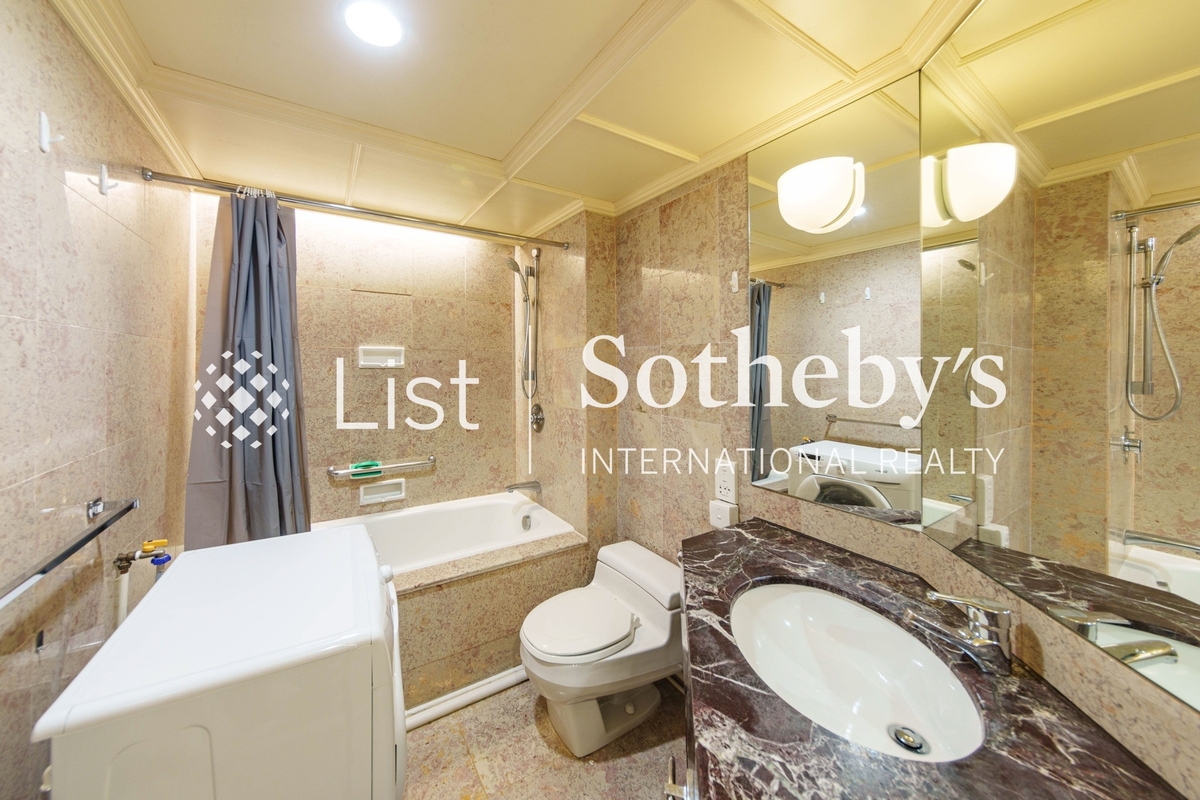 Convention Plaza Apartments 會展中心 會景閣 | Guest Bathroom