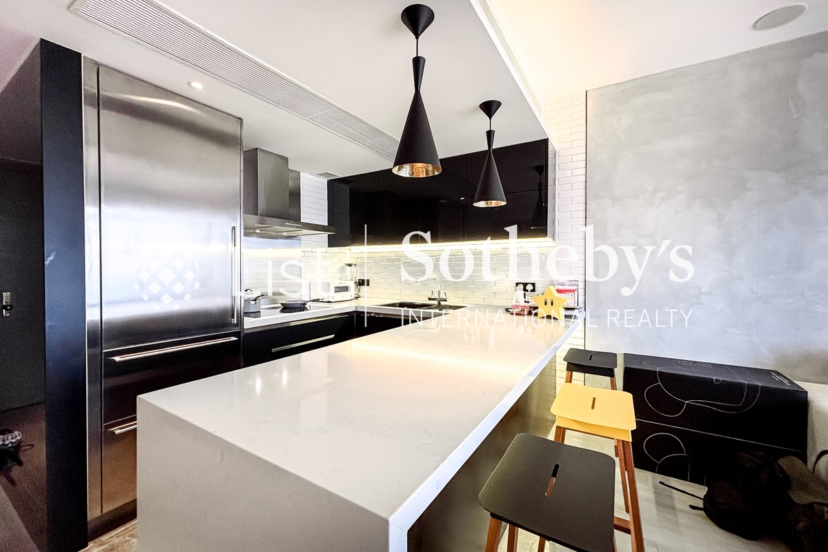 Convention Plaza Apartments 會展中心 會景閣 | Open Kitchen