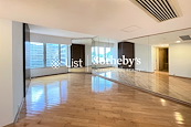 Convention Plaza Apartments 會展中心 會景閣 | Living and Dining Room