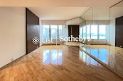 Convention Plaza Apartments 會展中心 會景閣 | Living and Dining Room