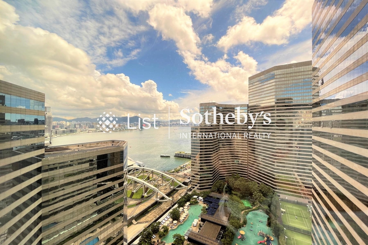 Convention Plaza Apartments 會展中心 會景閣 | View from Living and Dining Room