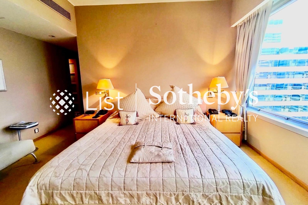 Convention Plaza Apartments 会展中心 会景阁 | Master Bedroom