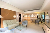 Convention Plaza Apartments 會展中心 會景閣 | Living and Dining Room