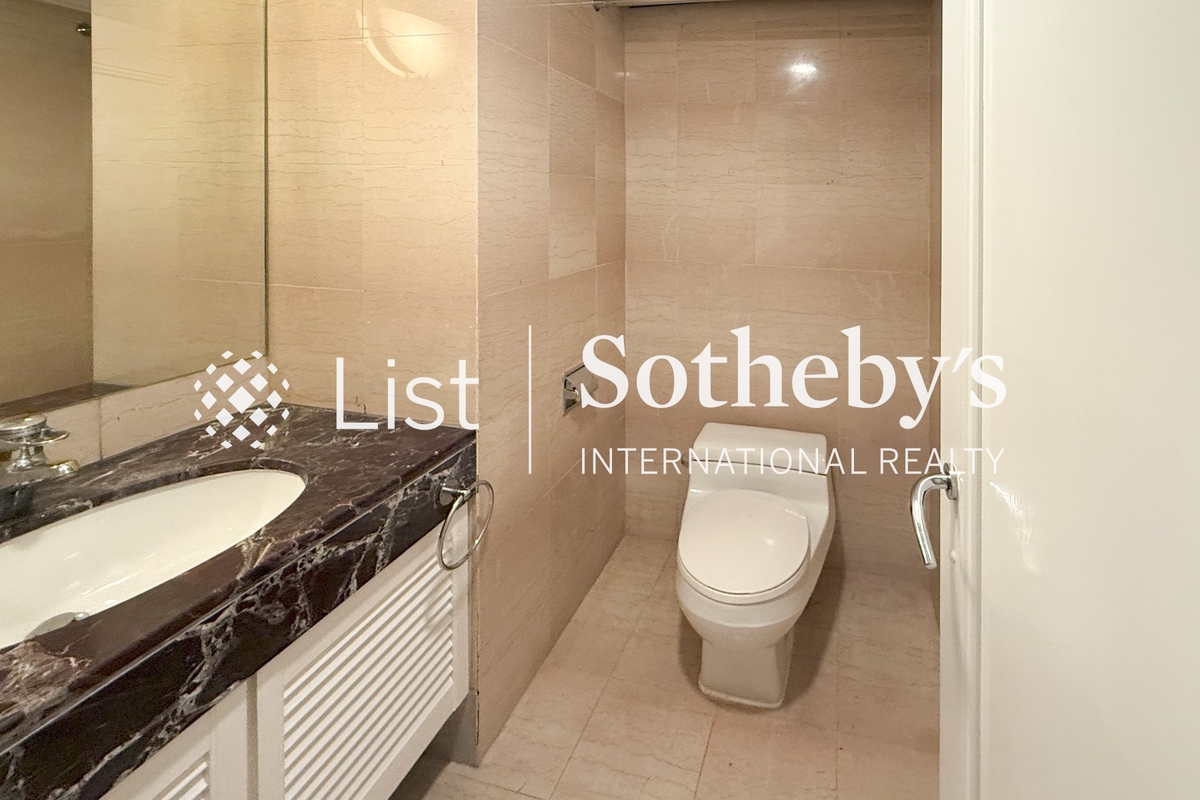 Convention Plaza Apartments 會展中心 會景閣 | Guest Powder Room