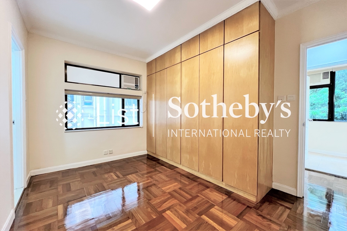 Champion Court 金鞍大廈 | Master Bedroom