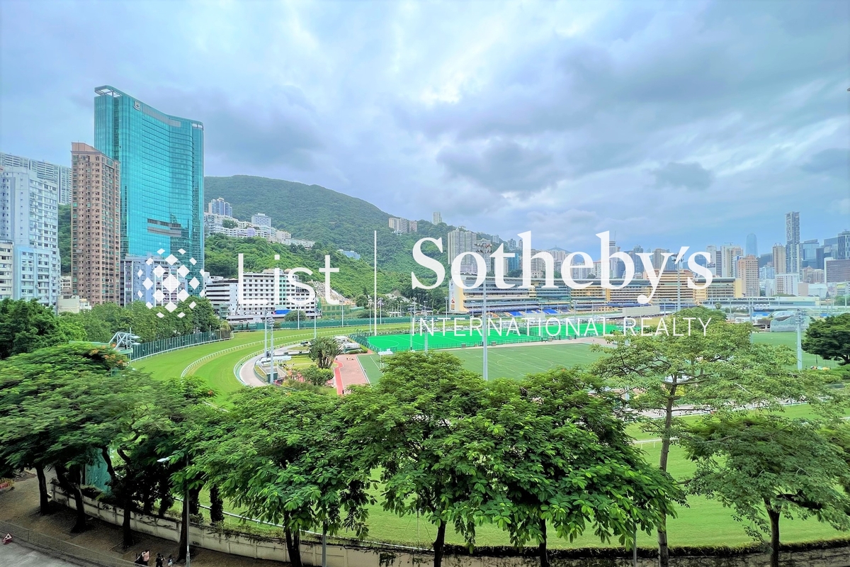 Champion Court 金鞍大廈 | View from Living and Dining Room