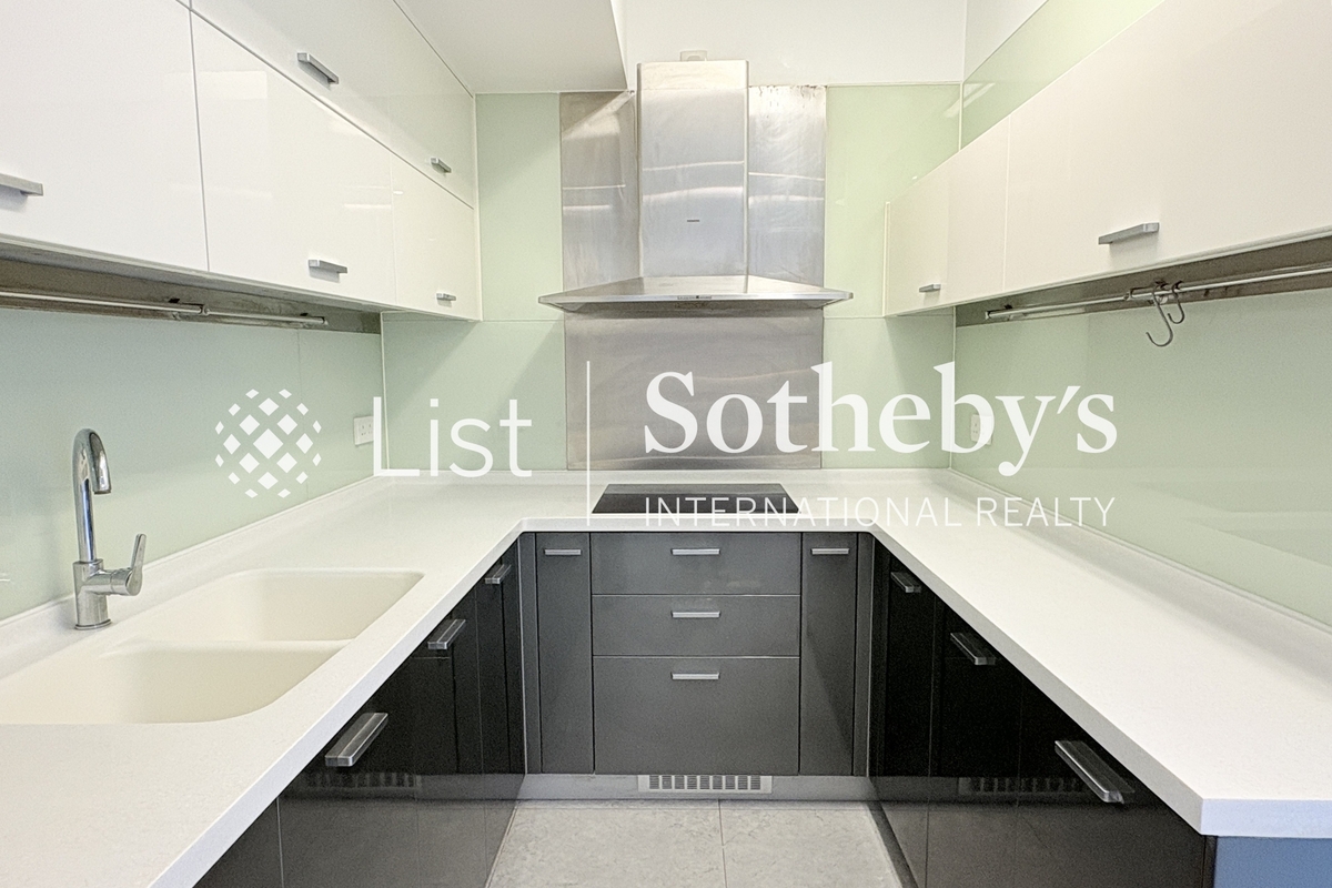 Champion Court 金鞍大廈 | Open Kitchen