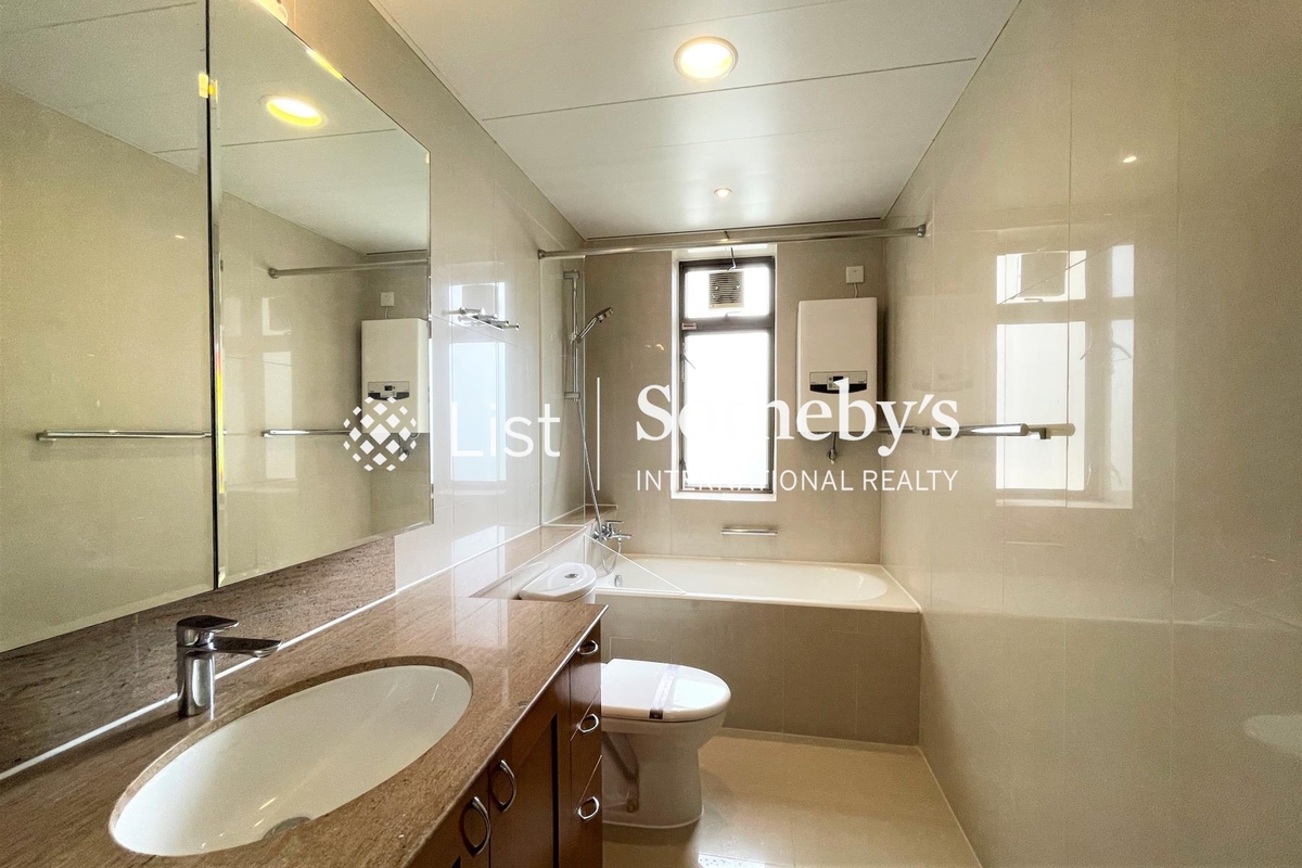 Bamboo Grove 竹林苑 | Guest Bathroom