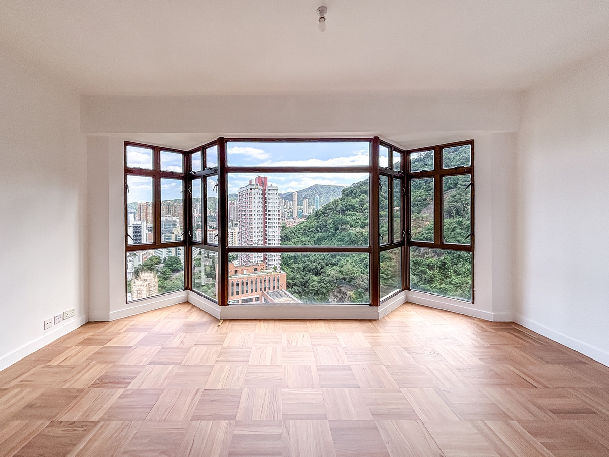 Bamboo Grove 竹林苑 | Living and Dining Room