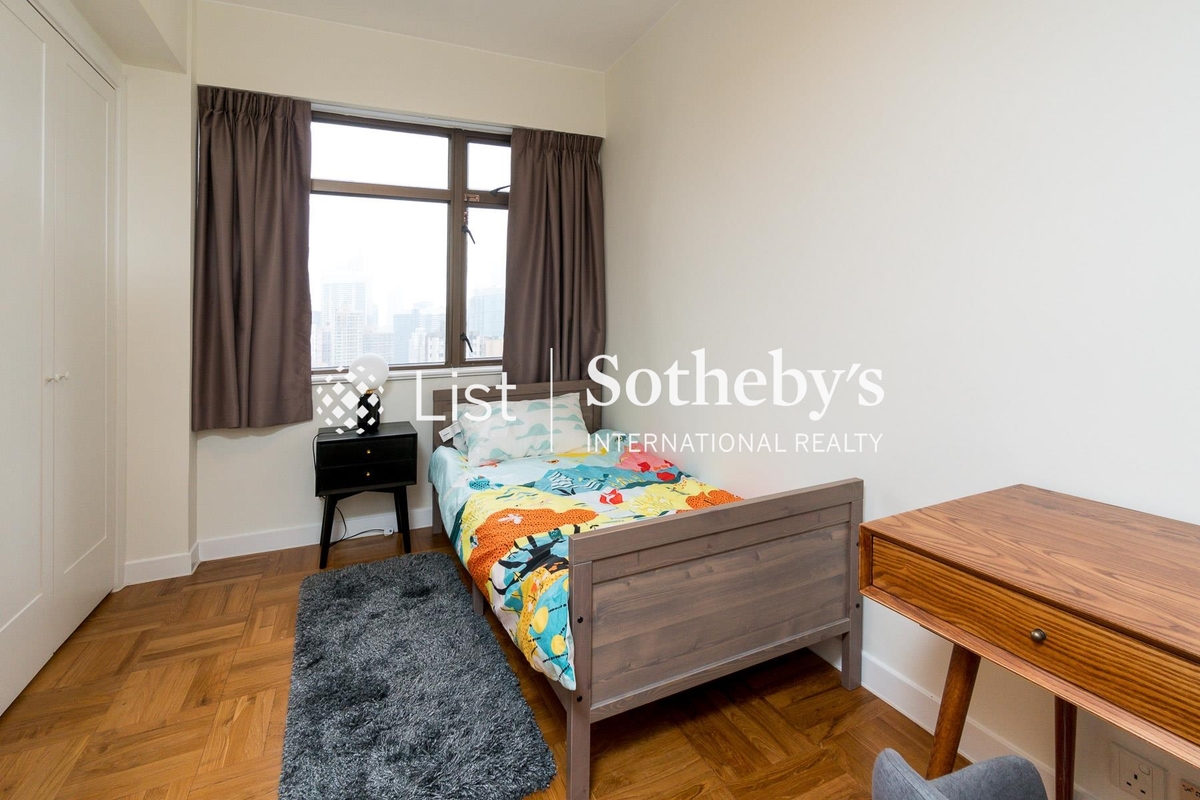 Bamboo Grove 竹林苑 | Second Bedroom