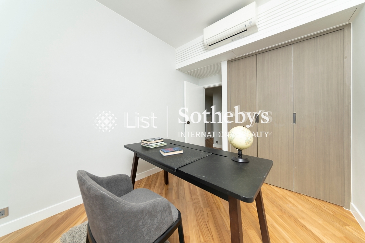 Bamboo Grove 竹林苑 | Third Bedroom