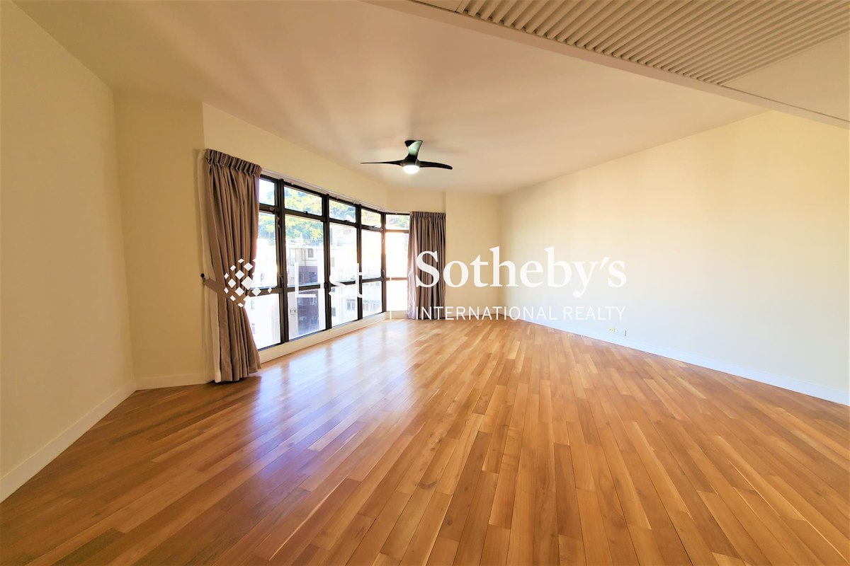 Bamboo Grove 竹林苑 | Living and Dining Room