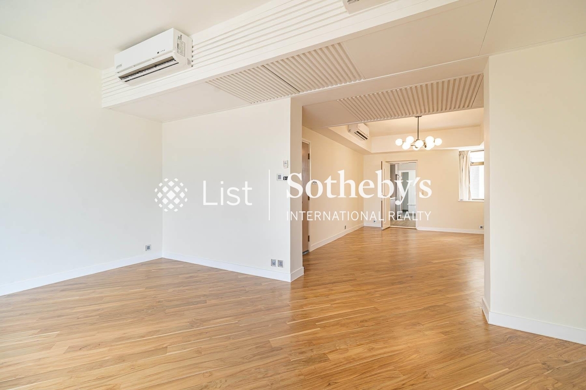 Bamboo Grove 竹林苑 | Living and Dining Room