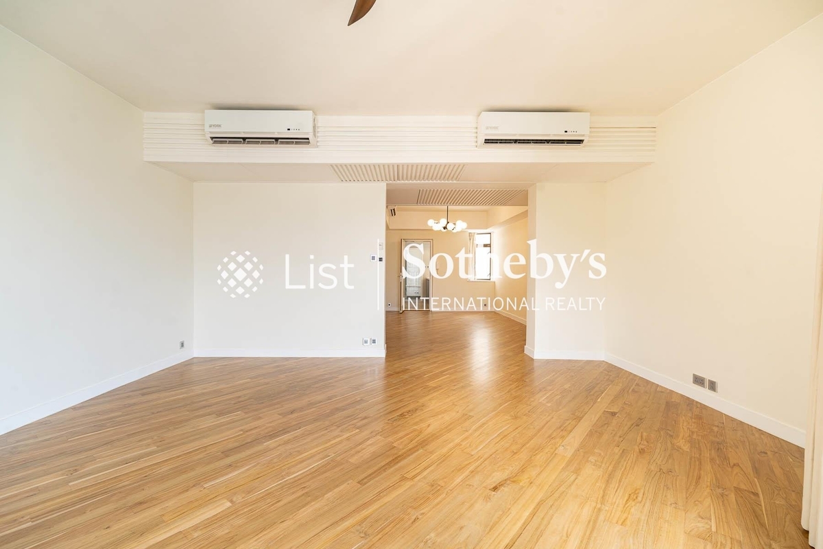 Bamboo Grove 竹林苑 | Living and Dining Room