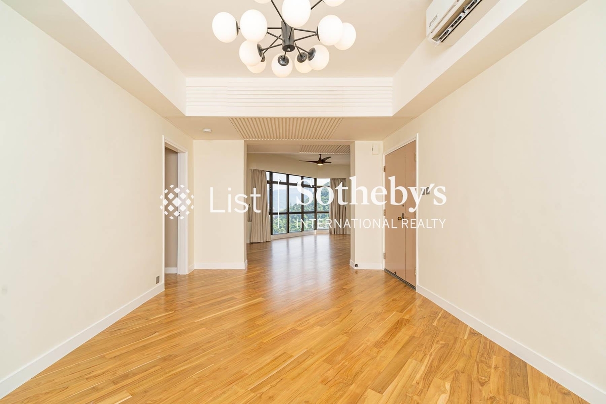 Bamboo Grove 竹林苑 | Living and Dining Room