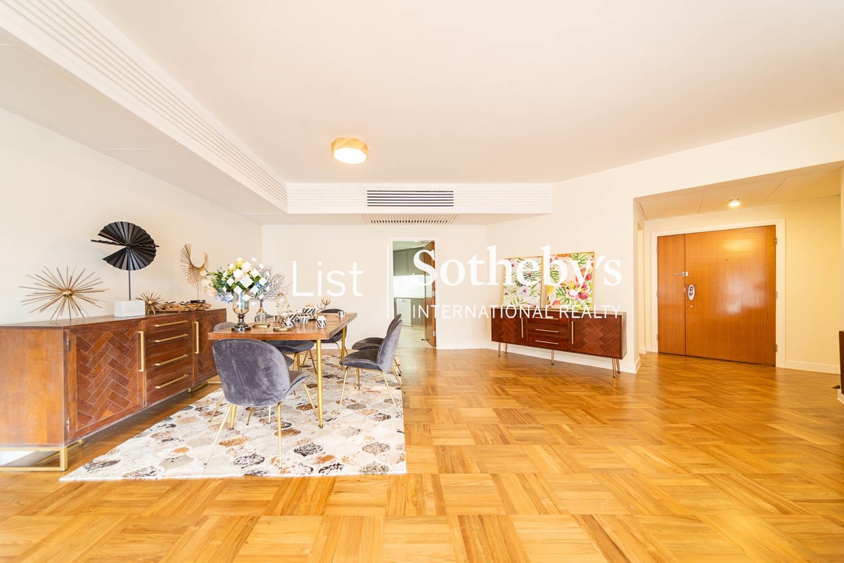 Bamboo Grove 竹林苑 | Living and Dining Room