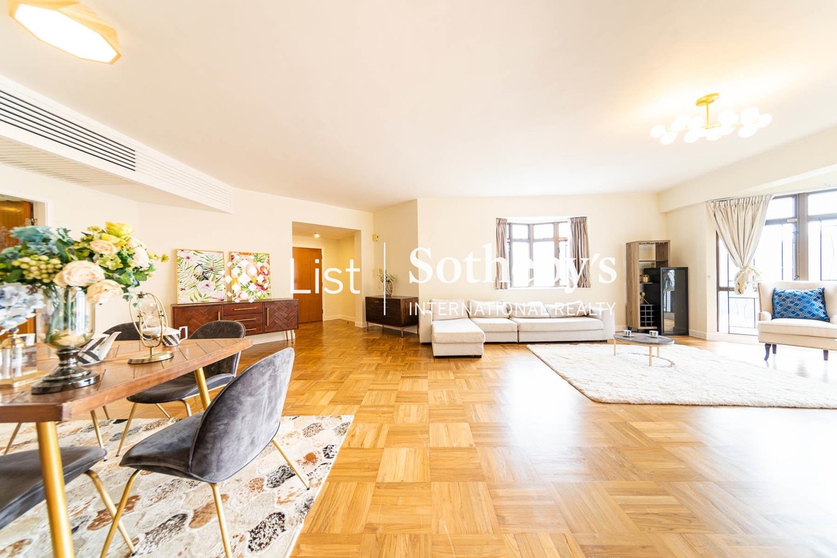 Bamboo Grove 竹林苑 | Living and Dining Room