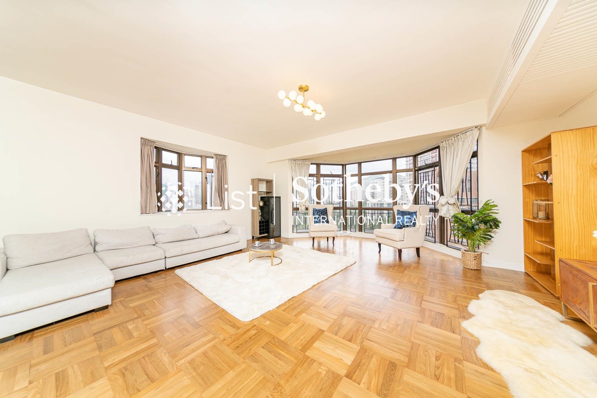 Bamboo Grove 竹林苑 | Living and Dining Room