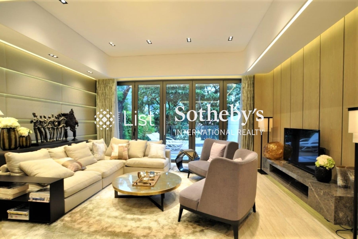 No. 50 Stanley Village Road 赤柱村道50号 | Living and Dining Room