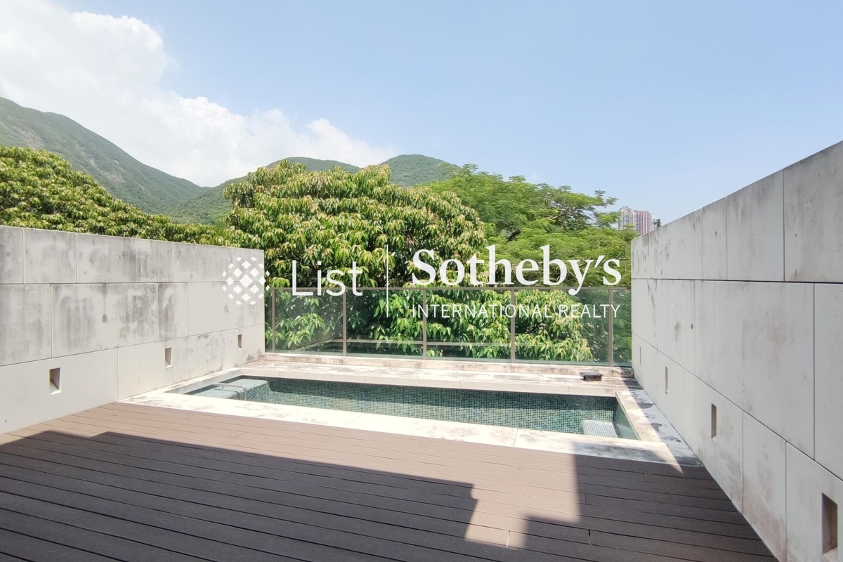 No. 50 Stanley Village Road 赤柱村道50號 | Private Swimming Pool and Terrace off Living and Dining Room