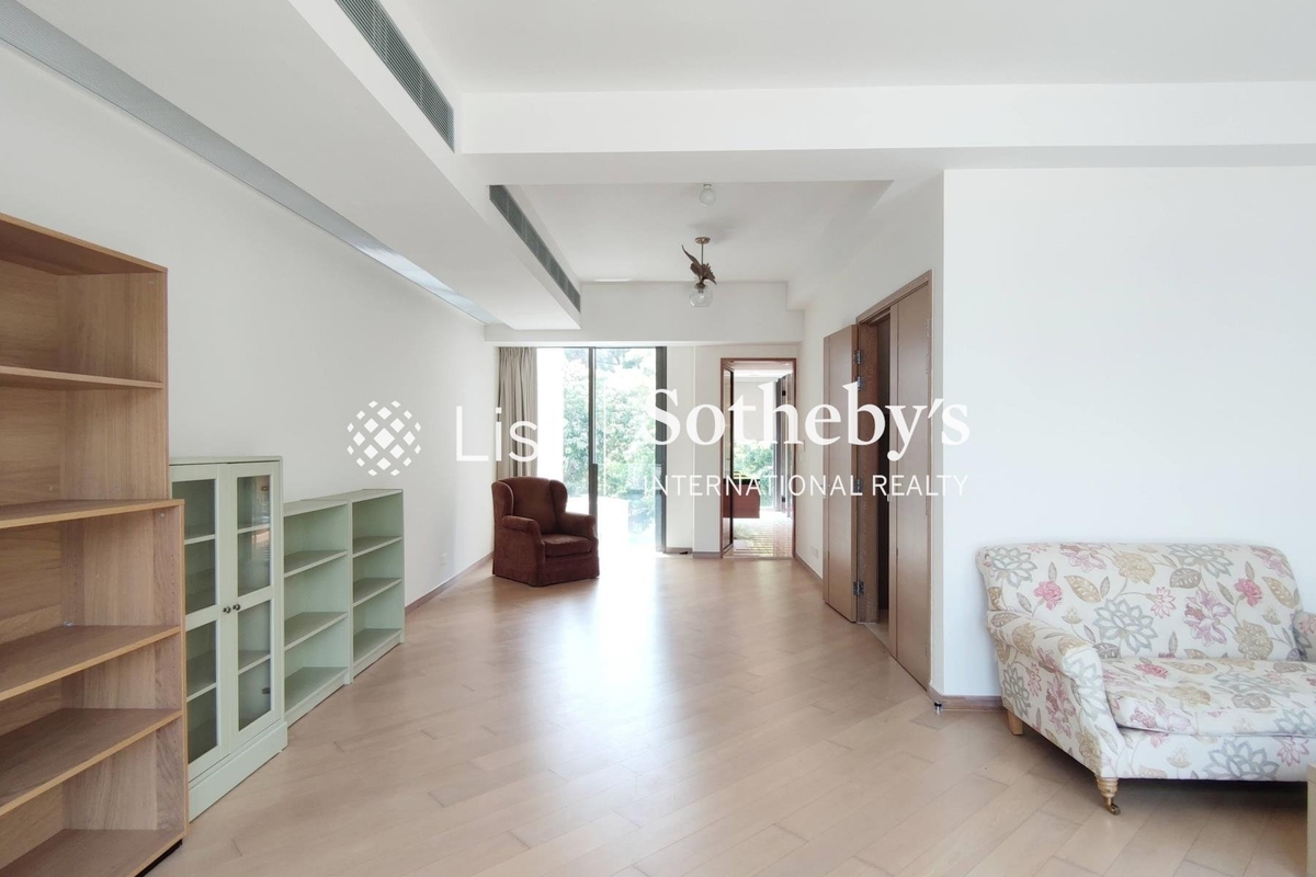 No. 50 Stanley Village Road 赤柱村道50號 | Master Bedroom