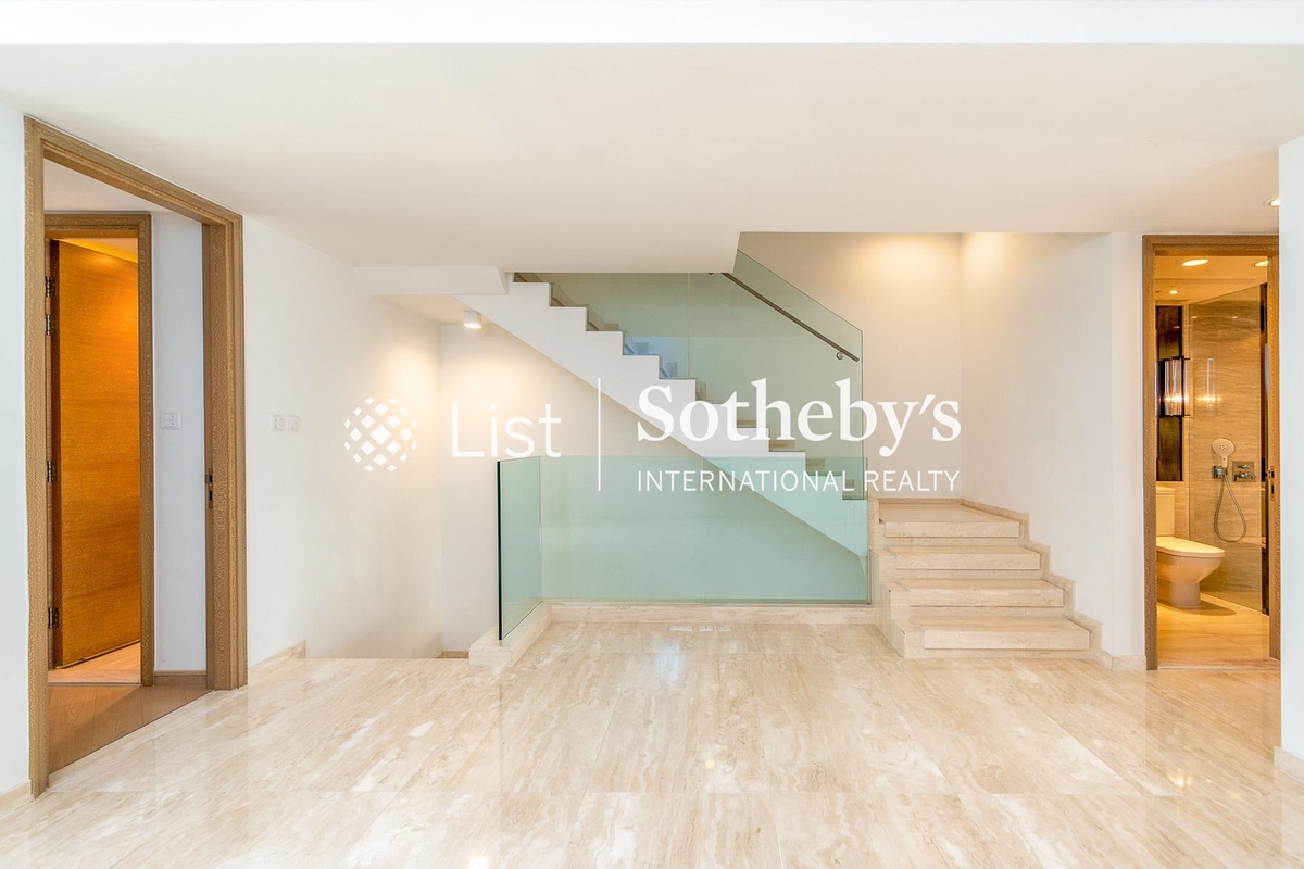 No. 50 Stanley Village Road 赤柱村道50號 | Family Room