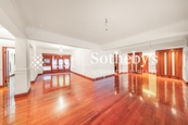 Ivory Court 华丽阁 | Living and Dining Room
