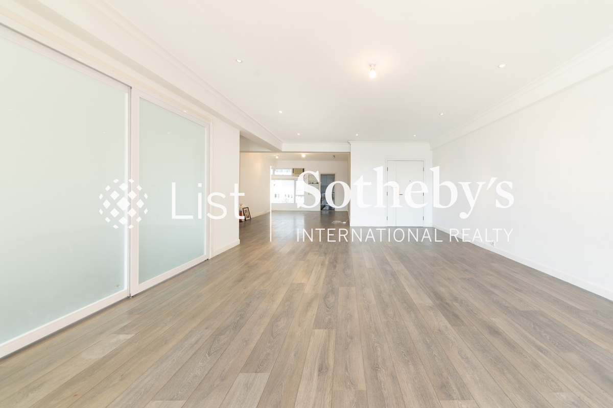 Savoy Court 夏蕙苑 | Living and Dining Room