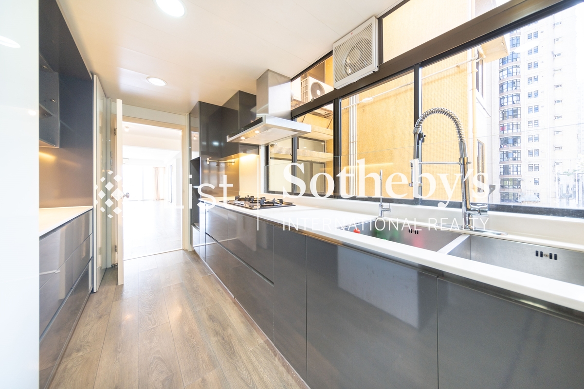 Savoy Court 夏蕙苑 | Kitchen