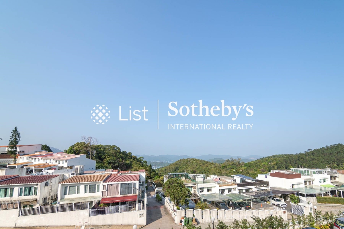 Las Pinadas 松濤苑 | View from Master Bedroom