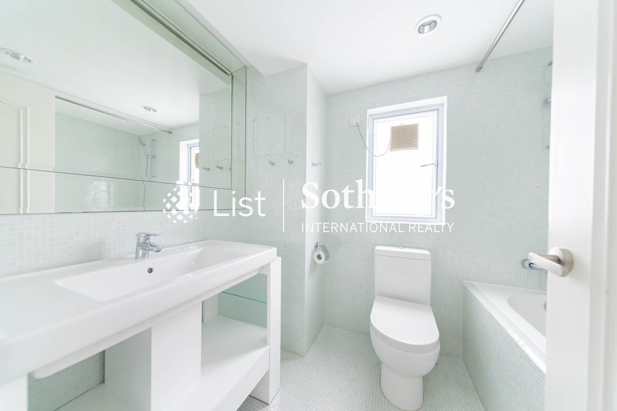 Las Pinadas 松濤苑 | Guest Bathroom