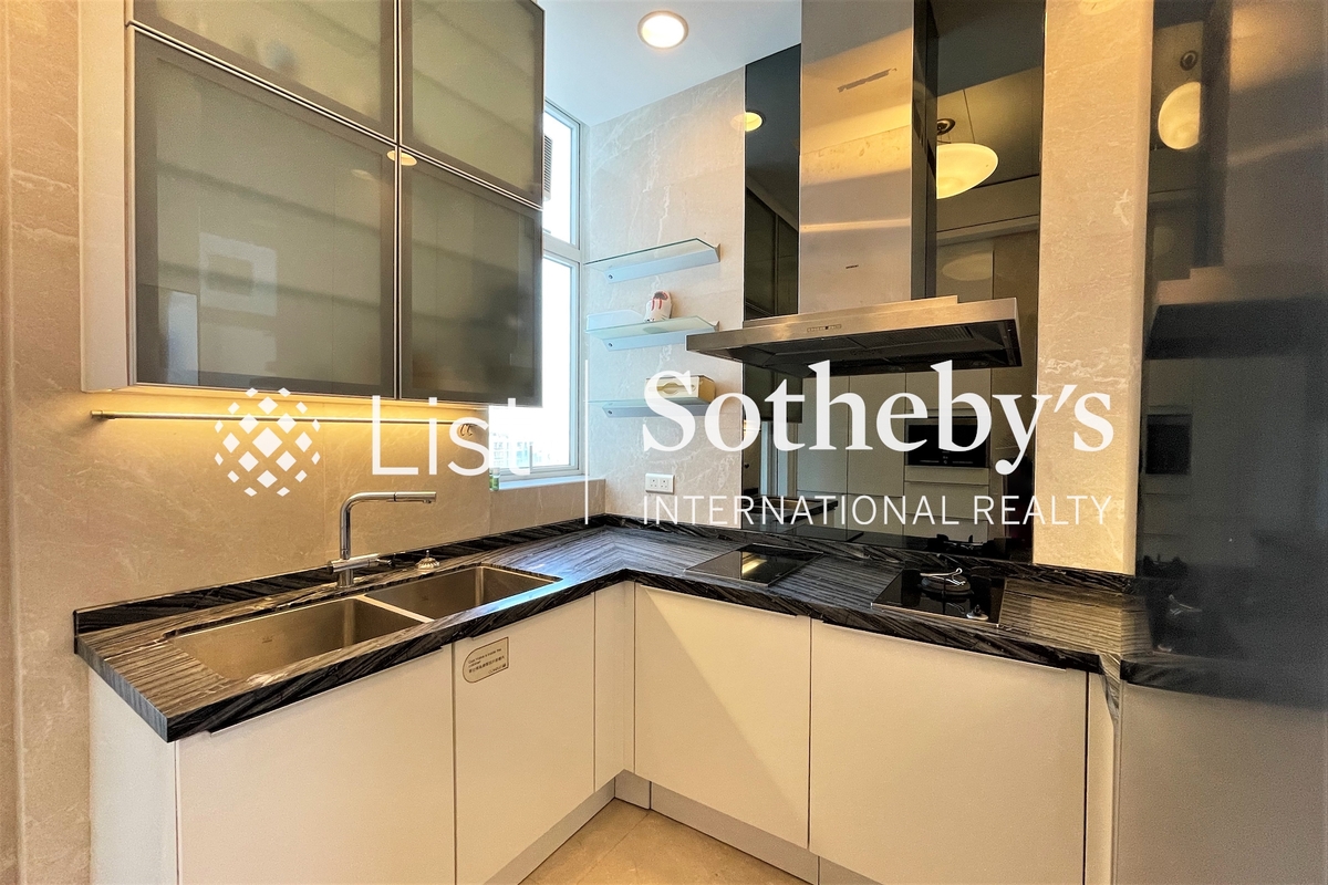 Conduit 18 Conduit 18 | Kitchen