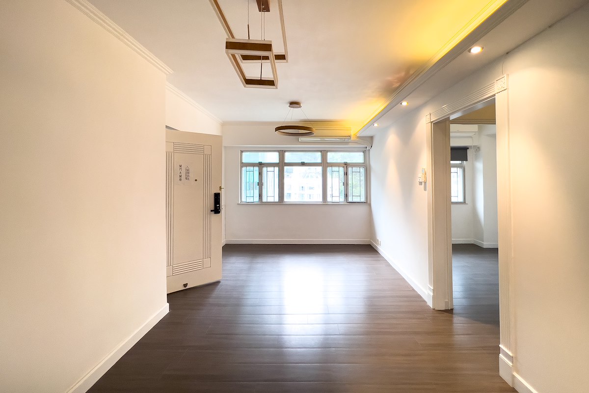 Friendship Court 友谊大厦 | Living and Dining Room