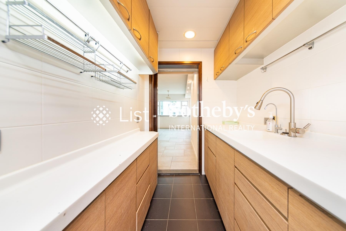 Friendship Court 友誼大廈 | Kitchen