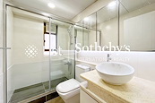 Friendship Court 友谊大厦 | Master Bathroom