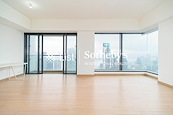 The Oakhill 萃峰 | Living and Dining Room