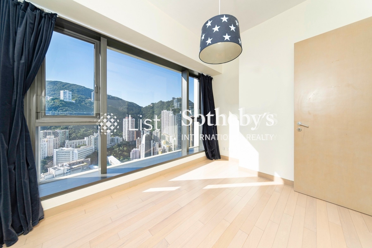 The Oakhill 萃峰 | Second Bedroom