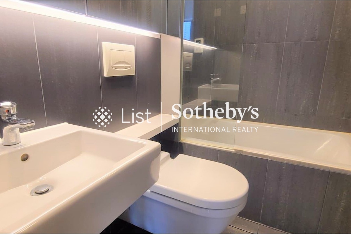 The Oakhill 萃峰 | Master Bathroom