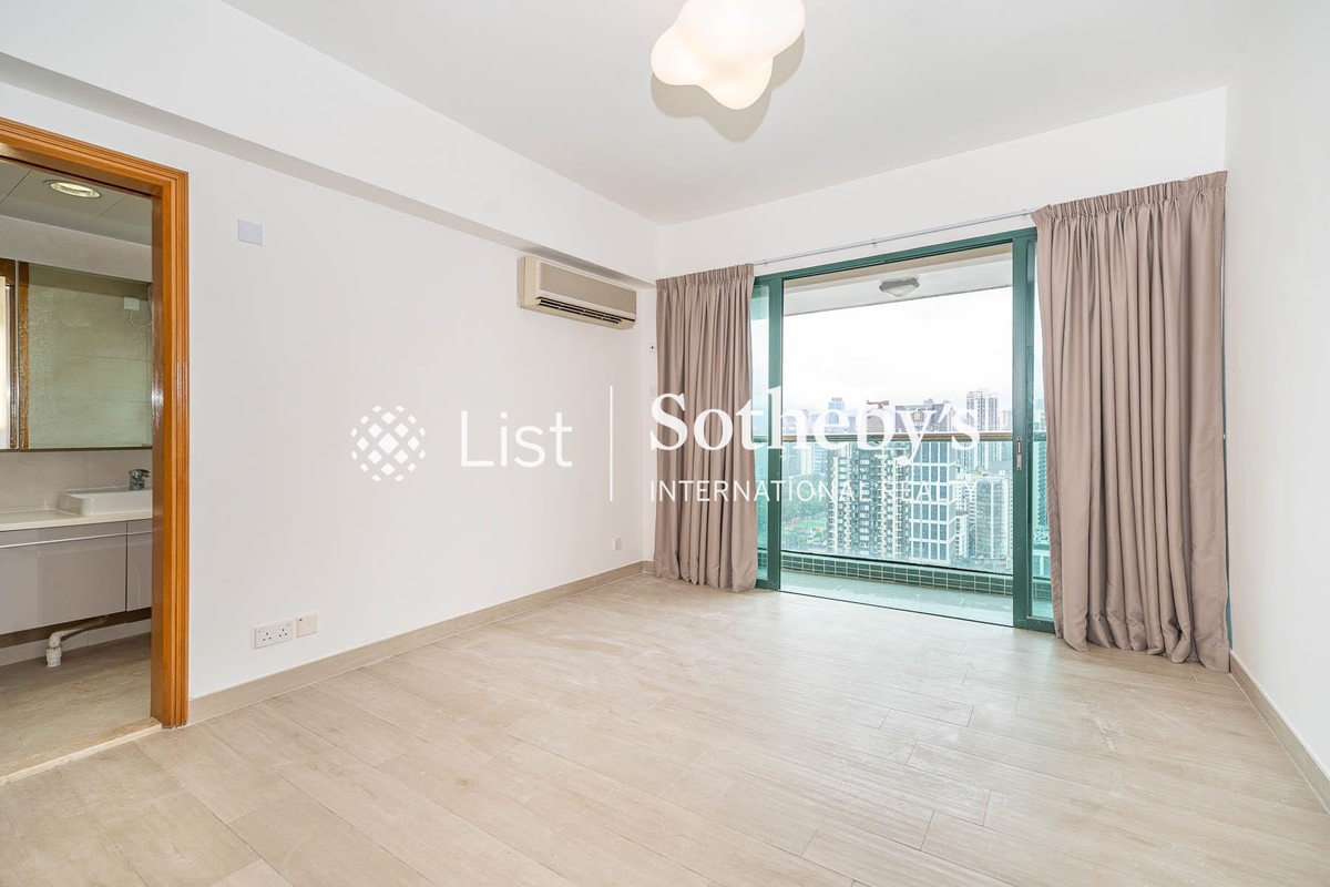 Caroline Garden 加路連花園 | Master Bedroom